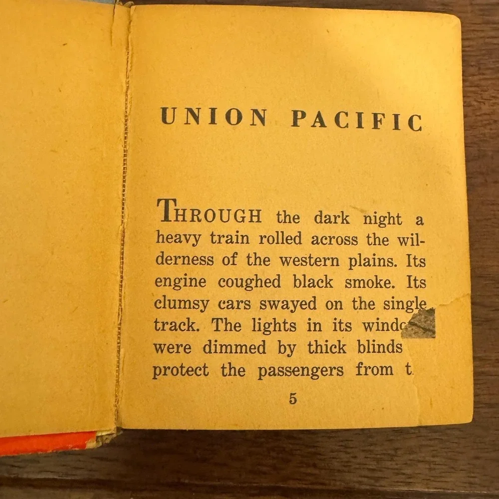 Vintage 1939 Better Little Book Union Pacific #1411 Barbara Stanwyck DeMille